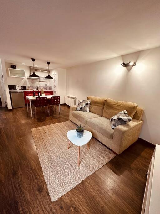 Centrico Y Acogedor Estudio, Llivia, Cerdanya. 외부 사진